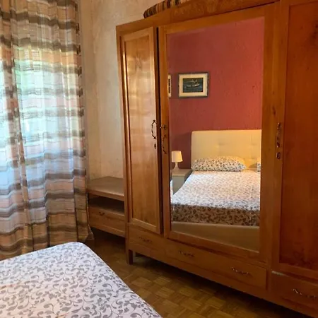 Il Pesciolino D'oro Parcheggio Privato * Camogli